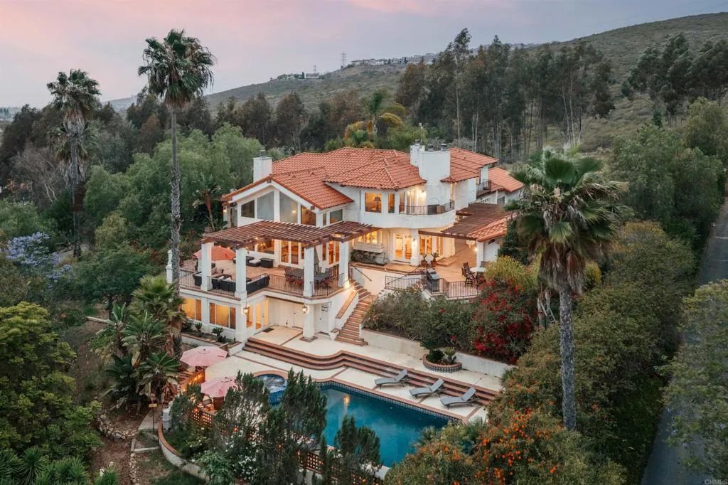 20784 Fortuna Del Norte, Elfin Forest, CA 92029