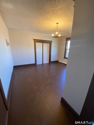 850 Park Street 3E, Hartford, CT 06106