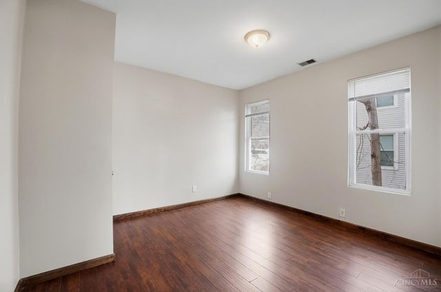 26 Juergens Avenue, Cincinnati, OH 45220