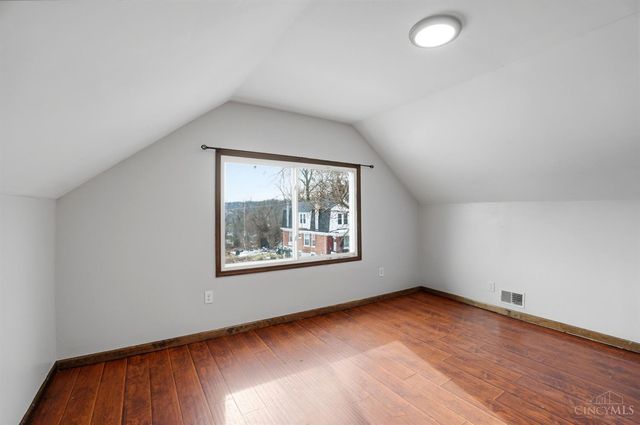 26 Juergens Avenue, Cincinnati, OH 45220