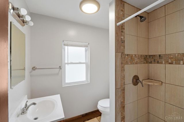 26 Juergens Avenue, Cincinnati, OH 45220