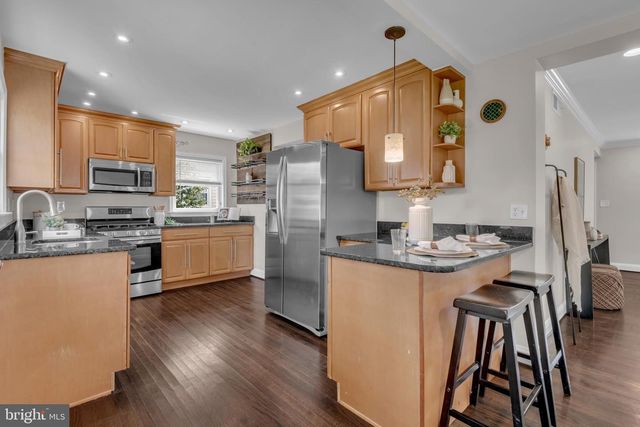 6211 SLIGO PKWY, Hyattsville, MD 20782