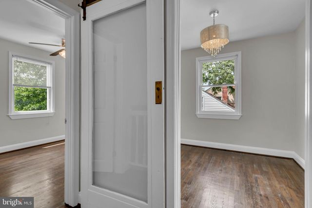 6211 SLIGO PKWY, Hyattsville, MD 20782