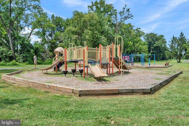 6211 SLIGO PKWY, Hyattsville, MD 20782