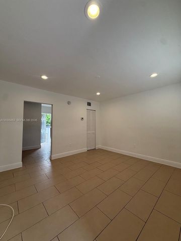 5510 NW Miami Place 5514, Miami, FL 33127