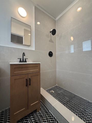 5510 NW Miami Place 5514, Miami, FL 33127