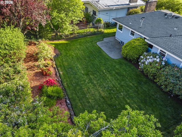 6900 Sw 11TH Dr, Portland, OR 97219