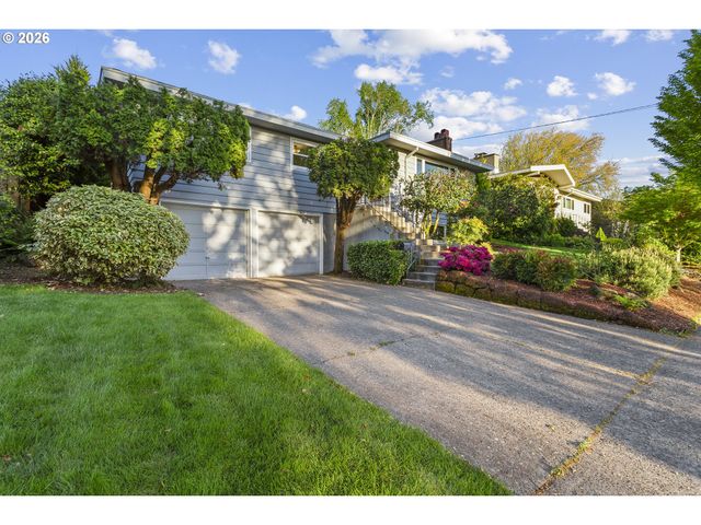 6900 Sw 11TH Dr, Portland, OR 97219
