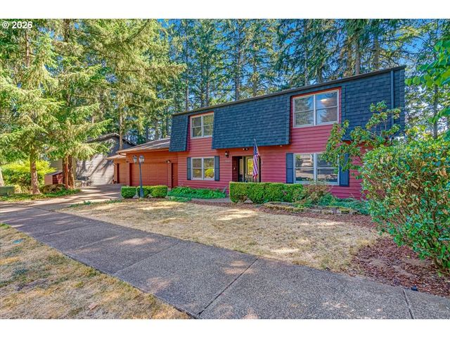 1590 JAMESTOWN St, Salem, OR 97302