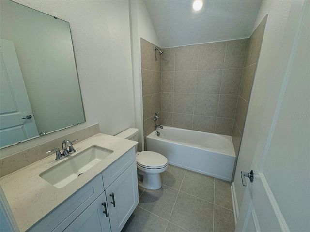 1952 RIDER RAIN LANE, Apopka, FL 32703