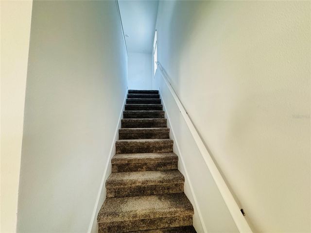 1952 RIDER RAIN LANE, Apopka, FL 32703