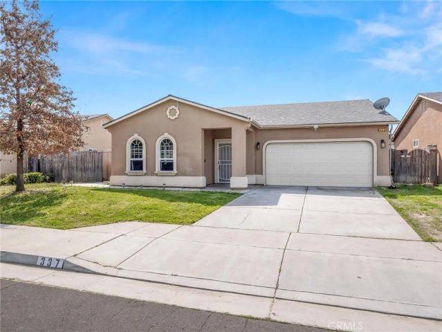 337 Ramona, Orange Cove, CA 93646