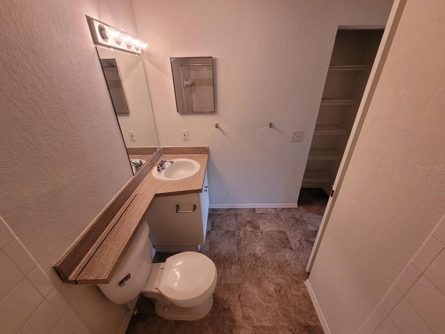 36106 LAKE CHASE BOULEVARD 102, Zephyrhills, FL 33541