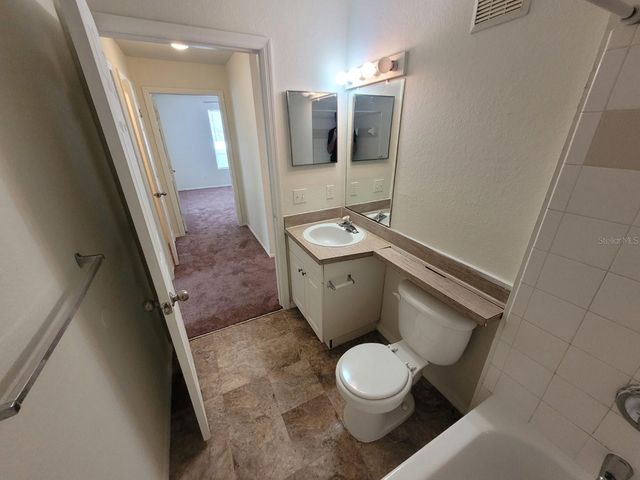 36106 LAKE CHASE BOULEVARD 102, Zephyrhills, FL 33541