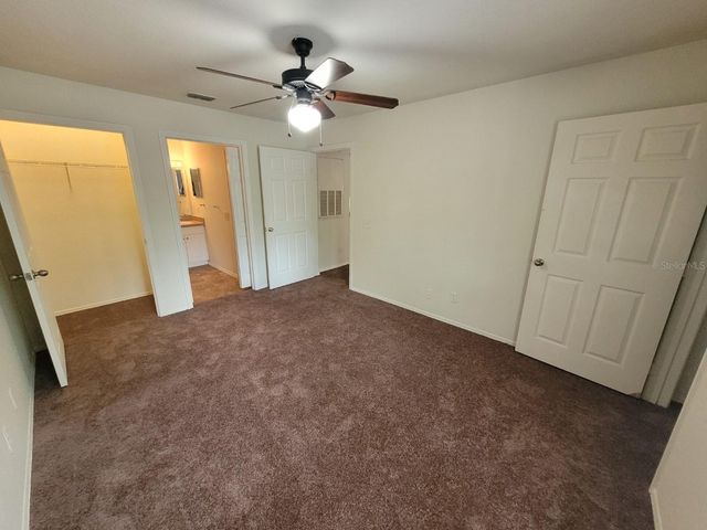 36106 LAKE CHASE BOULEVARD 102, Zephyrhills, FL 33541