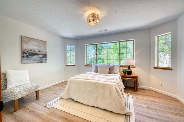 2816 Holly Ct, Placerville, CA 95667