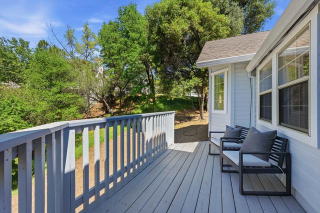 2816 Holly Ct, Placerville, CA 95667