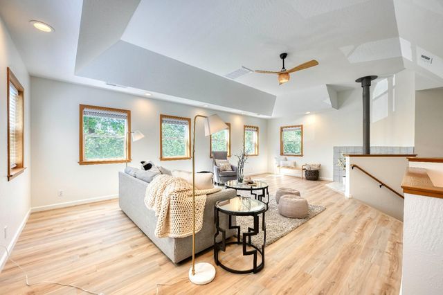 2816 Holly Ct, Placerville, CA 95667