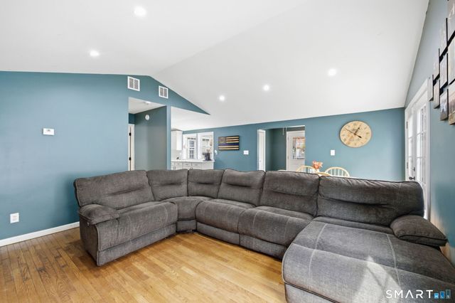 518 Spring Street, Naugatuck, CT 06770