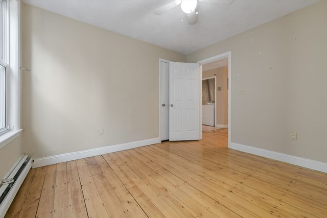 852 East Broadway 3, Boston, MA 02127