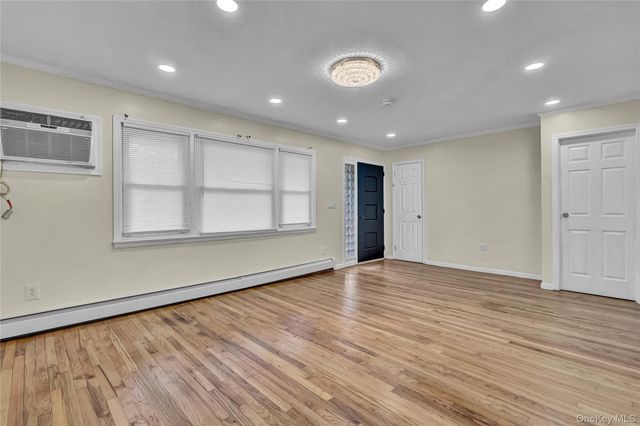 66 Phelps Lane, North Babylon, NY 11703