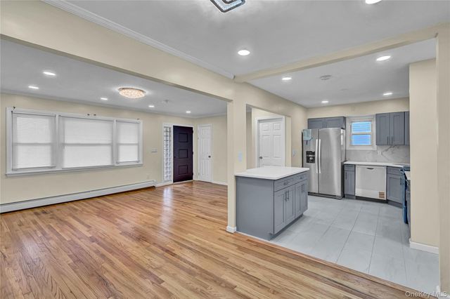 66 Phelps Lane, North Babylon, NY 11703