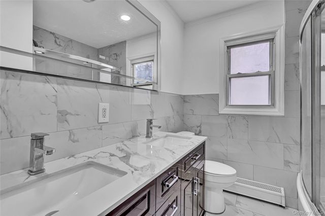 66 Phelps Lane, North Babylon, NY 11703
