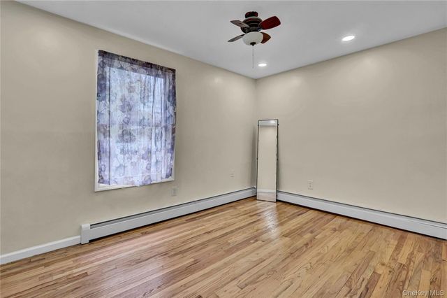 66 Phelps Lane, North Babylon, NY 11703
