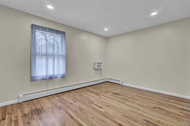 66 Phelps Lane, North Babylon, NY 11703