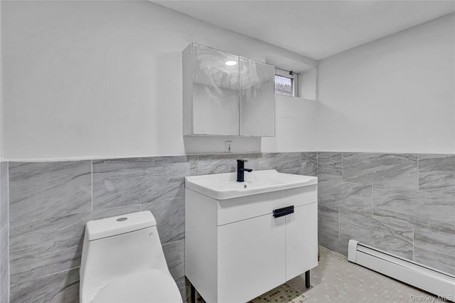 66 Phelps Lane, North Babylon, NY 11703