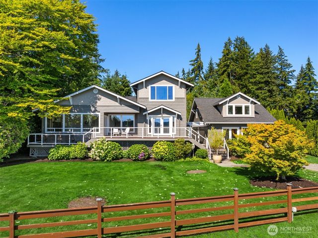 16392 Pearson Road NE, Poulsbo, WA 98370