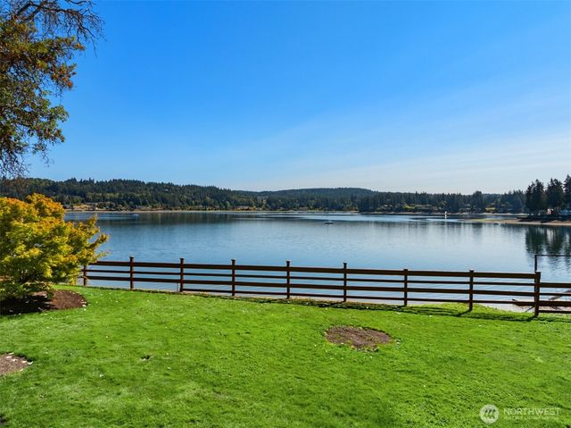 16392 Pearson Road NE, Poulsbo, WA 98370