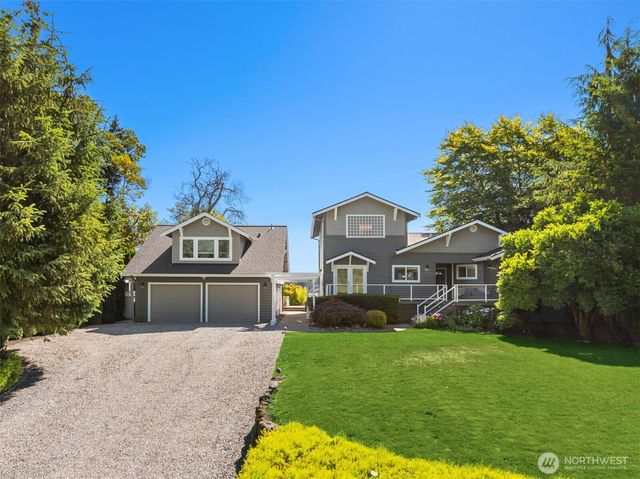 16392 Pearson Road NE, Poulsbo, WA 98370