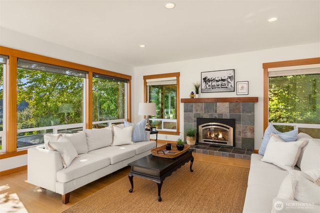 16392 Pearson Road NE, Poulsbo, WA 98370