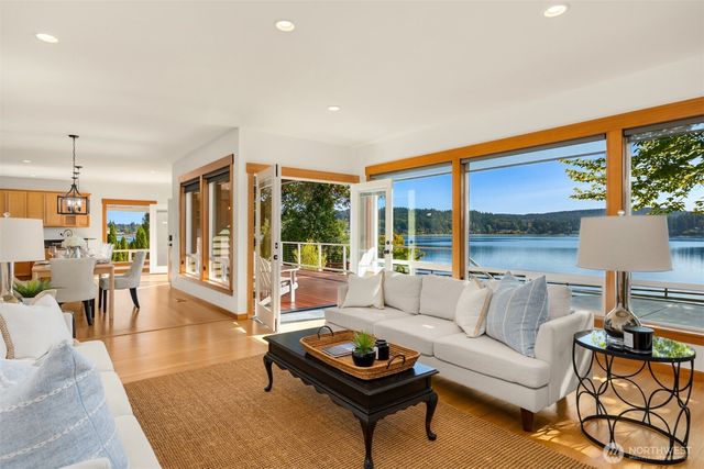 16392 Pearson Road NE, Poulsbo, WA 98370