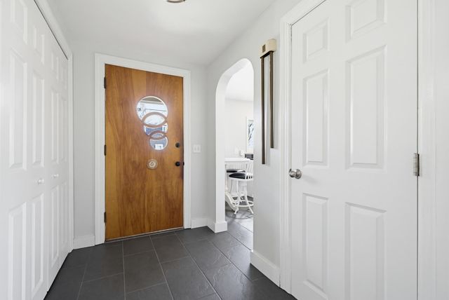 42 Kenney Street, Manchester, NH 03103