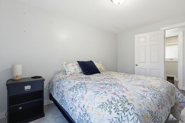 42 Kenney Street, Manchester, NH 03103