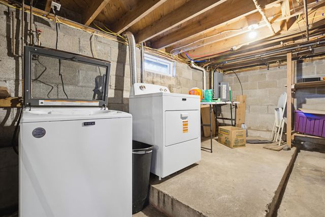 42 Kenney Street, Manchester, NH 03103