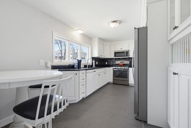 42 Kenney Street, Manchester, NH 03103