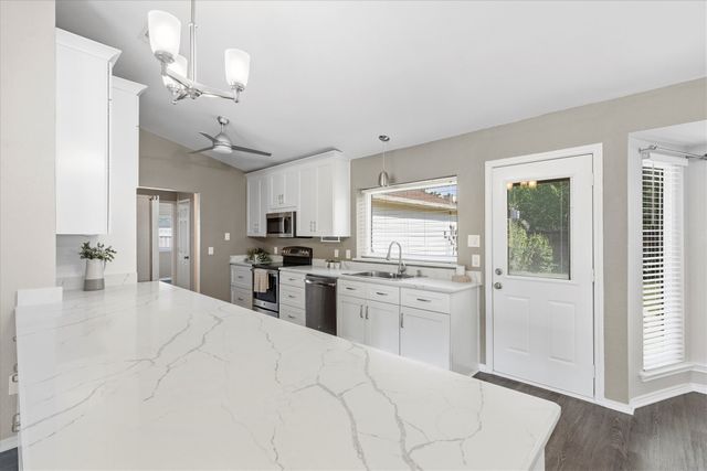 2110 Lansdown Drive, Carrollton, TX 75010