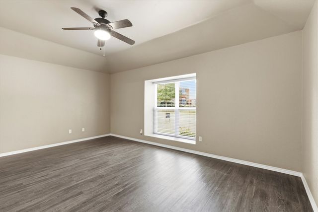 2110 Lansdown Drive, Carrollton, TX 75010