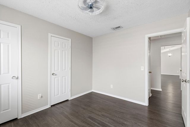 2110 Lansdown Drive, Carrollton, TX 75010