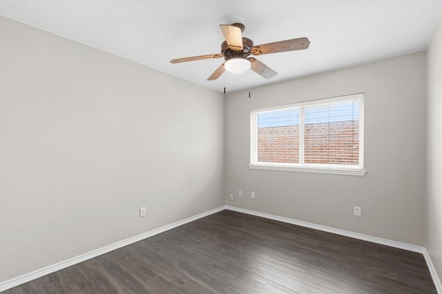 2110 Lansdown Drive, Carrollton, TX 75010