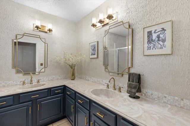 2110 Lansdown Drive, Carrollton, TX 75010