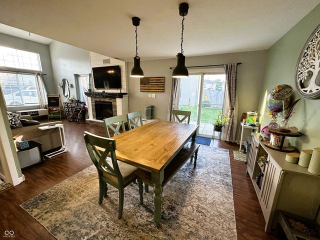 6588 Dunsdin Drive, Plainfield, IN 46168