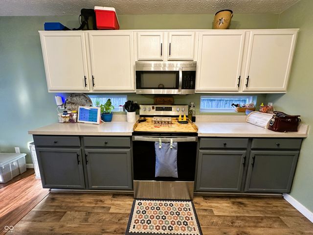 6588 Dunsdin Drive, Plainfield, IN 46168