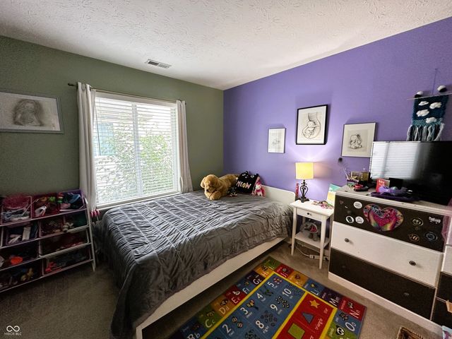 6588 Dunsdin Drive, Plainfield, IN 46168