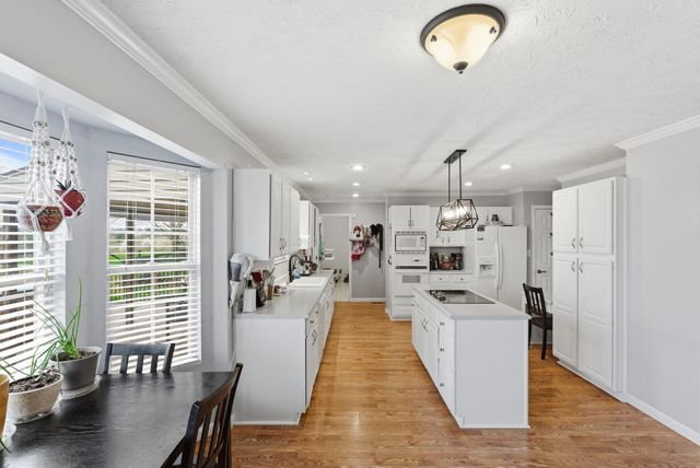 126 Coal Ridge Lane, Georgetown, KY 40324