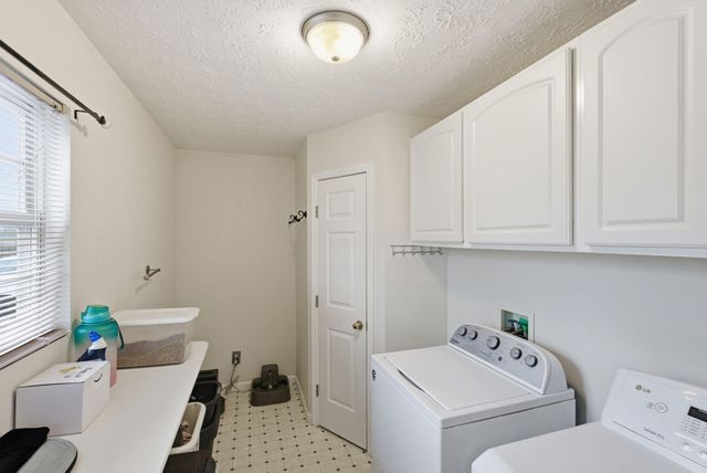 126 Coal Ridge Lane, Georgetown, KY 40324