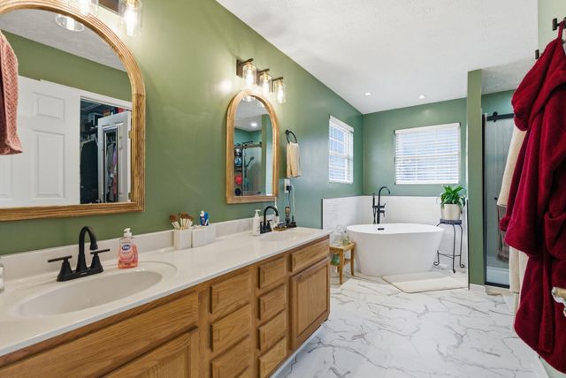 126 Coal Ridge Lane, Georgetown, KY 40324